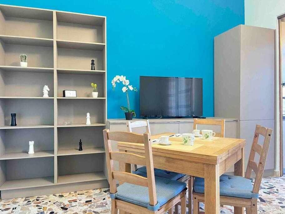 Appartamento A Pochi Passi Dalla Stazione Comodo A Coppie E Famiglie, Casa Ferrucci Collegno Kültér fotó